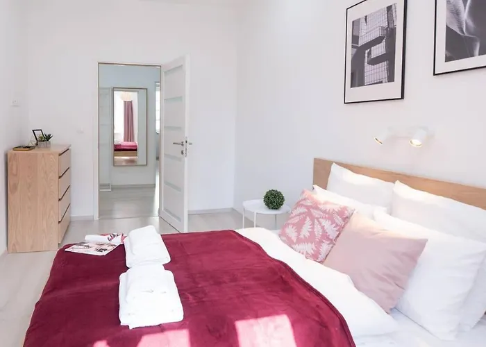 Case de vacanță Trendy At Castle